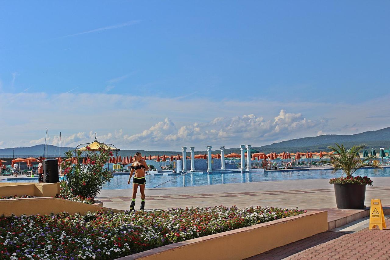Duni Marina
