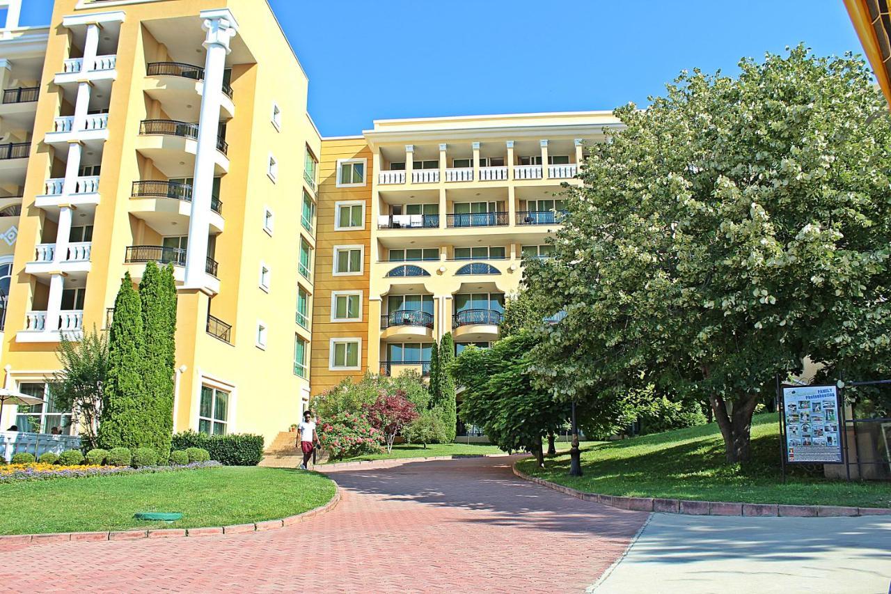 Duni Marina Complex